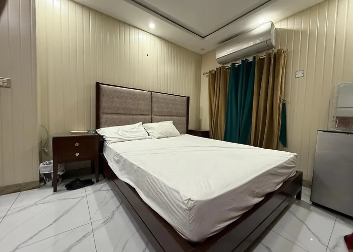 Royal Guest House