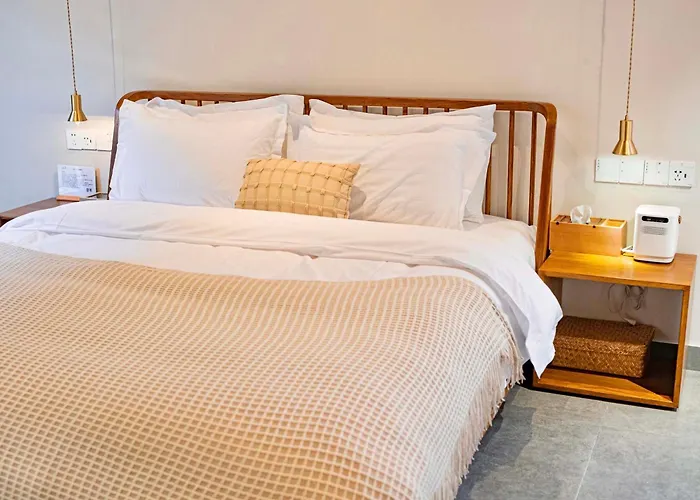 Sanfuyizhai Homestay