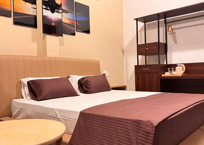 Ahasi Transit Airport View Hotel