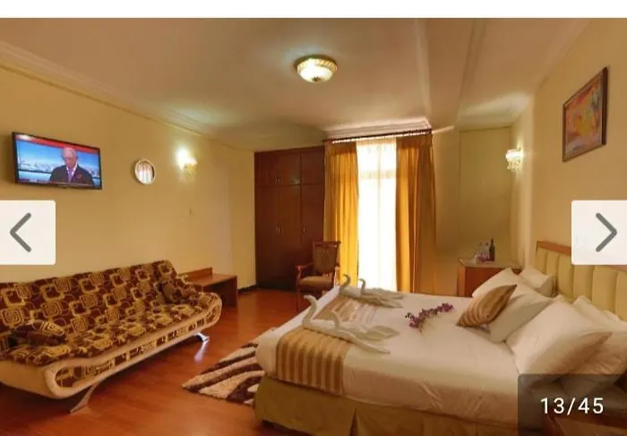 Relax Hotel