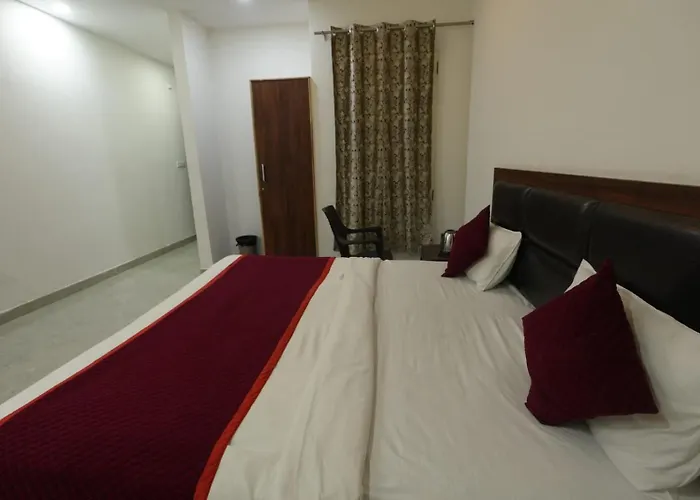 Hotel Akash Inn