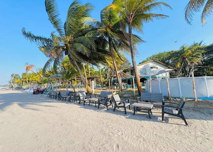 Hotel Frontera del Caribe