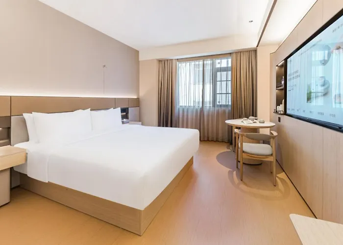 Ji Hotel Haikou East Railway Station Plaza