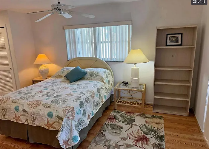 Venice Beach Oceanfront Two-Bedroom Residence