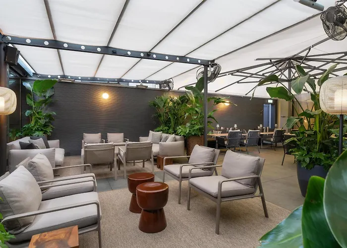 Worldhotel Casati 18