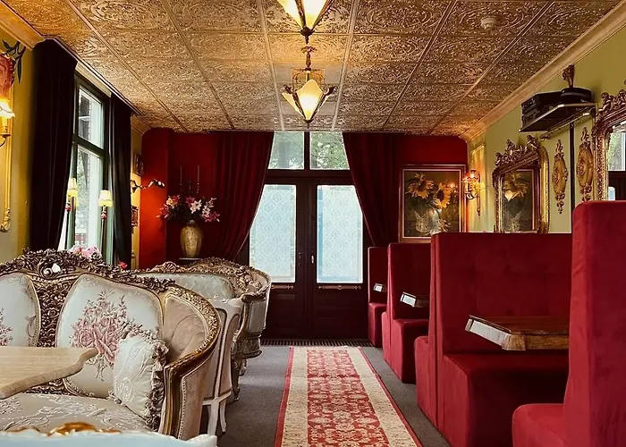 Hotel Loco