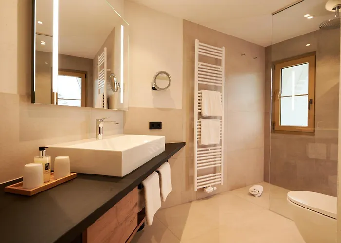 Landhotel Haringerhof mit Saunawelt und Naturbadeteich