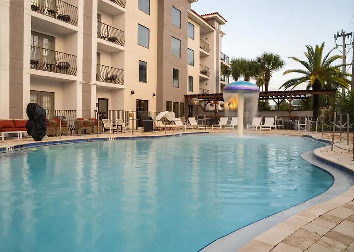Castillo Real, Ascend Hotel Collection