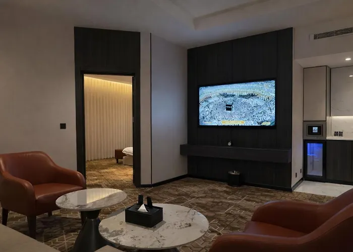 LeChateau Boutique Hotel