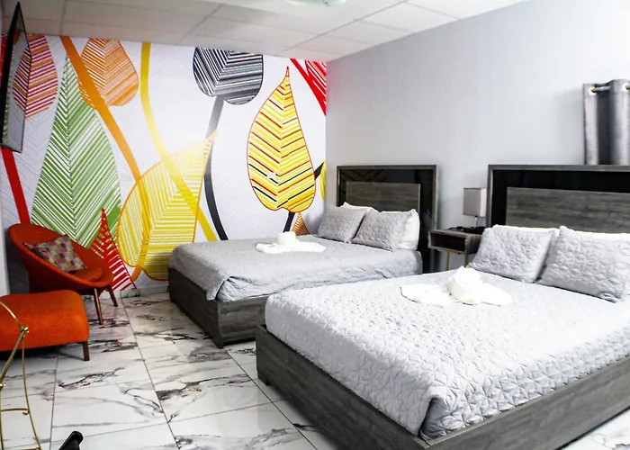 Itza-Bella Suites