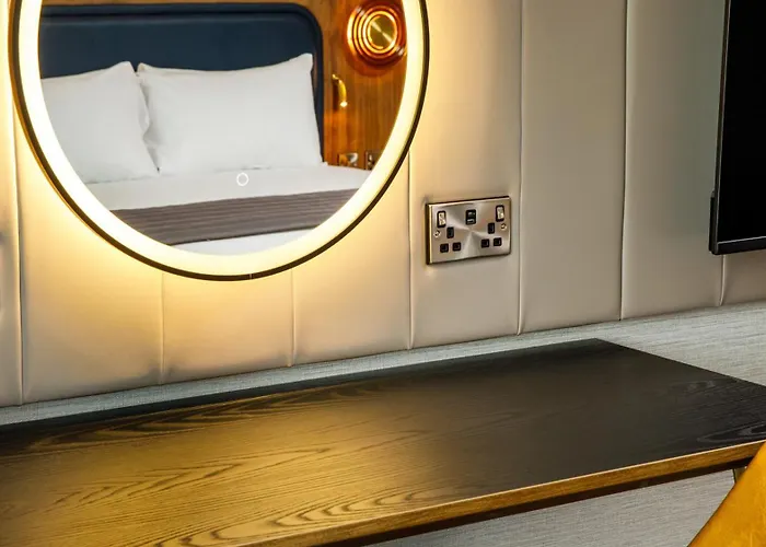 Crowne Plaza Manchester Airport By Ihg