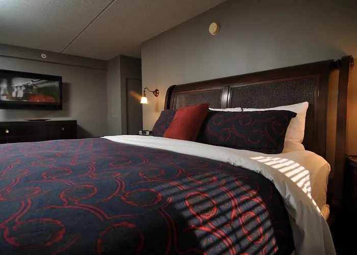 Woodcliff Hotel And Spa