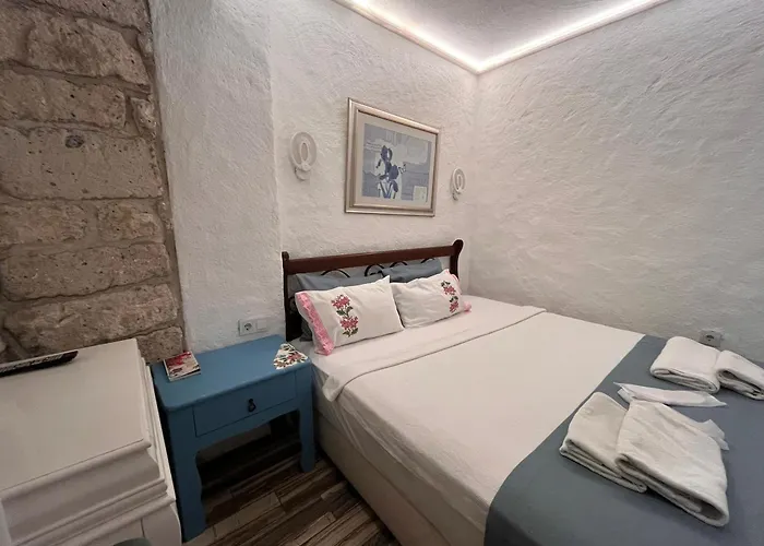Alacati Asmali Konak Hotel