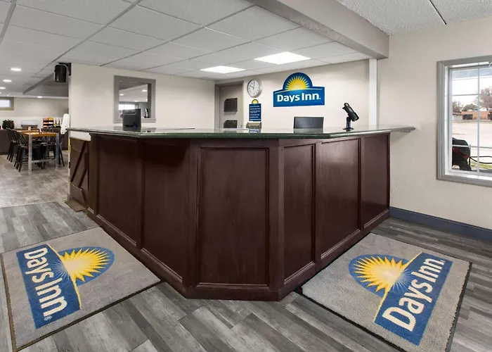 Days Inn By Wyndham Pierre