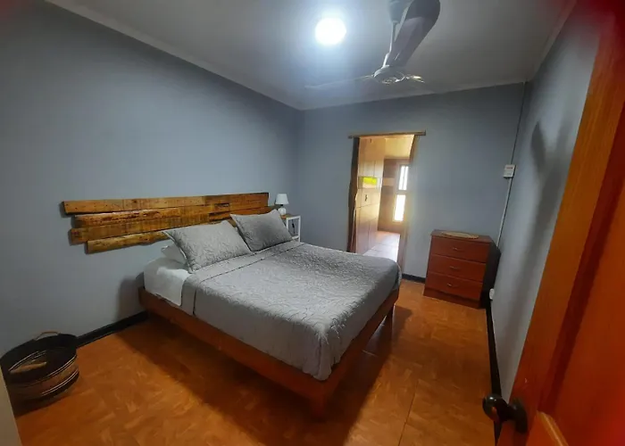 Hotel Uka Mana