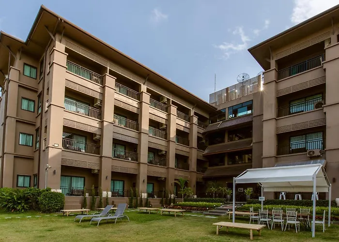 Brown House Hotel