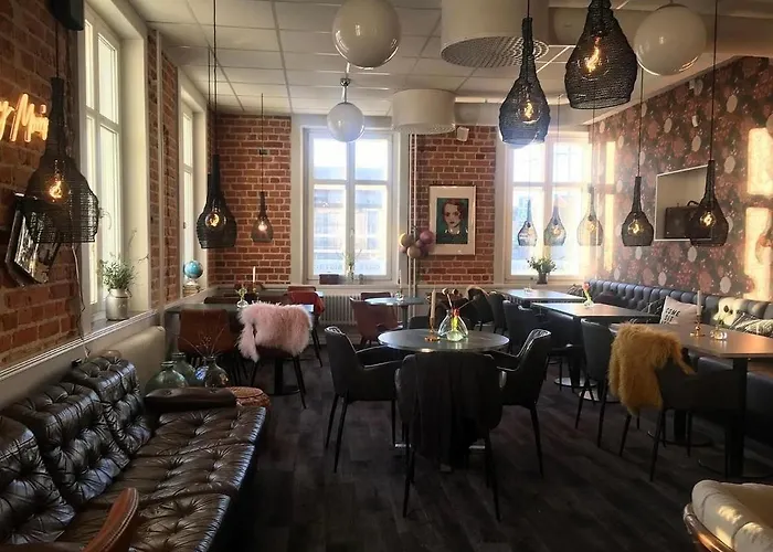 Livin Station Hotel