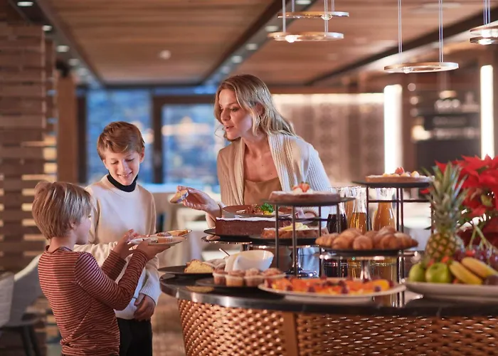 Le Massif Hotel & Lodge Courmayeur - The Leading Hotels Of The World