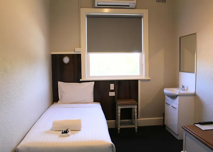 Criterion Hotel Gundagai