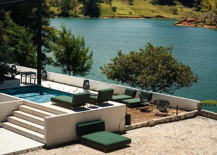 Porto Marina Hotel