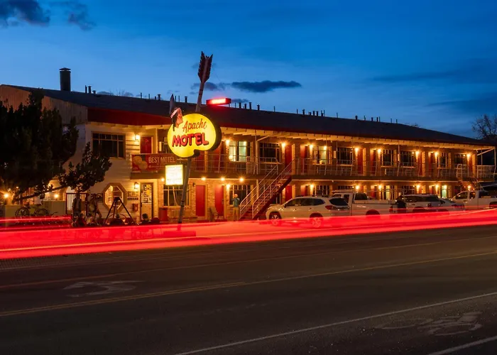 Apache Motel