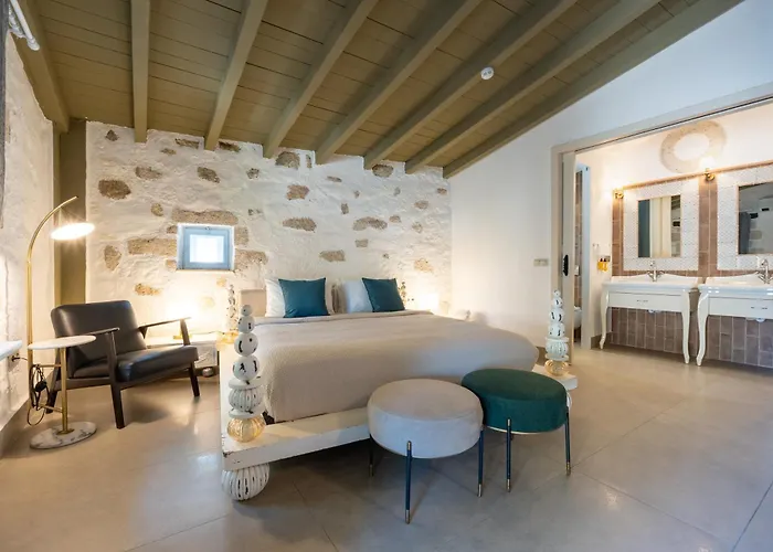 Alacati Tas Otel