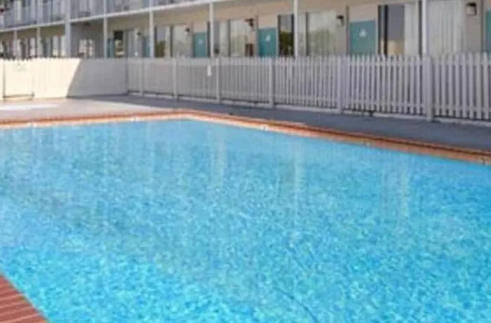 Ramada Limited Norfolk Hotel Greenwich
