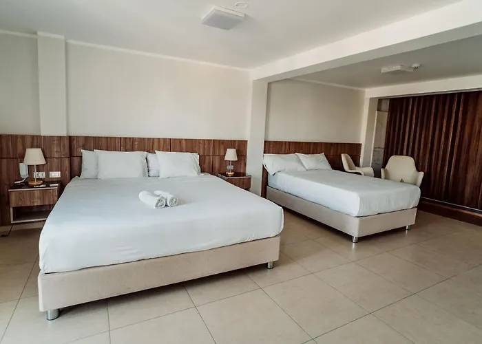 Hotel Qc