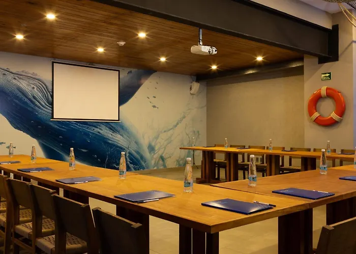 Holiday Inn Express & Suites Mazatlan By Ihg
