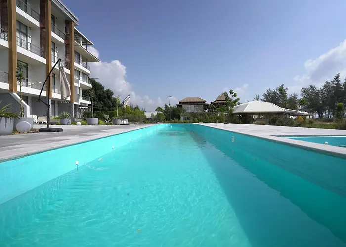 Koh Talu On Shore Hotel & Resort