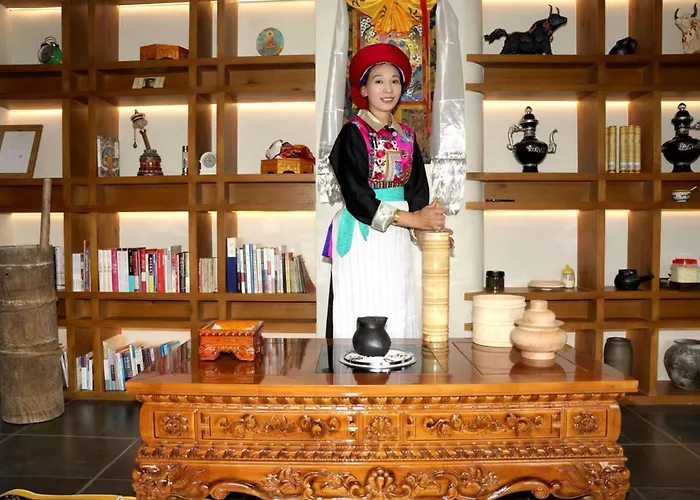 Shangri-La'S Three Seasons Resort & Hotel