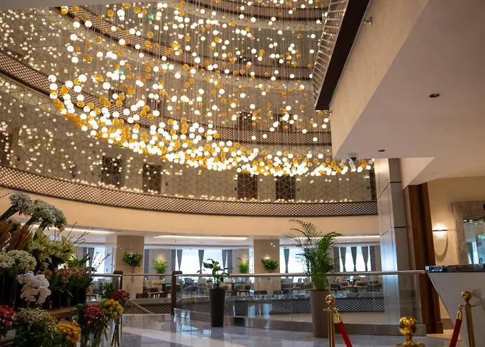 Peninsula Worth Hotel