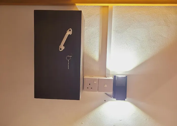 Fms Rooms & Hostel