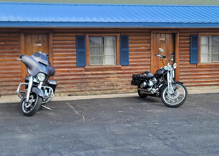 Trails End Motel