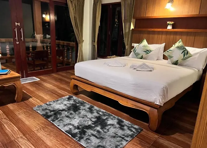 Haad Yao Bayview Resort