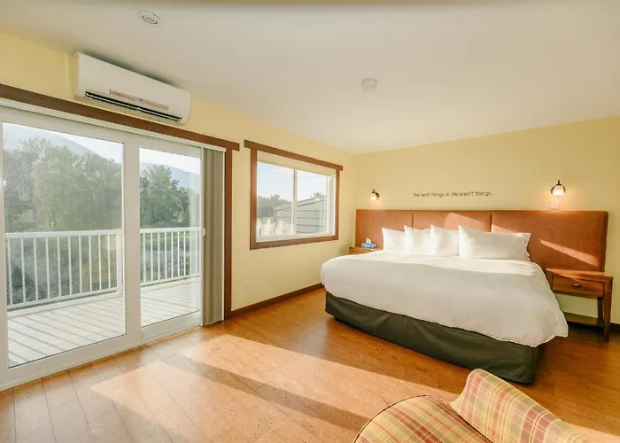 Similkameen Valley Resort