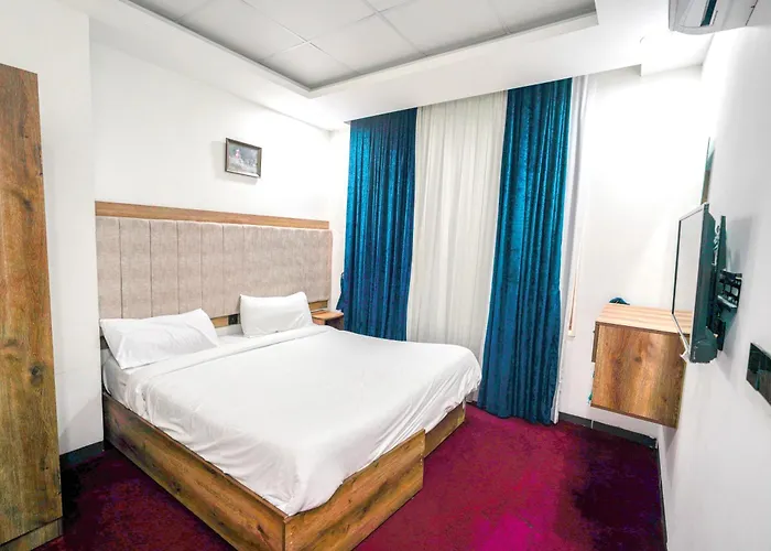 Danzha Hotel 1