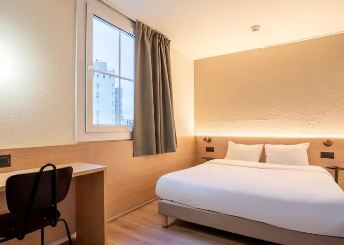Kyriad ECO - Montreuil