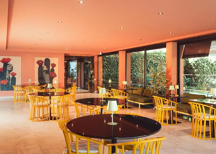 Topazio Vibe Beach Hotel & Apartments - Adults Friendly