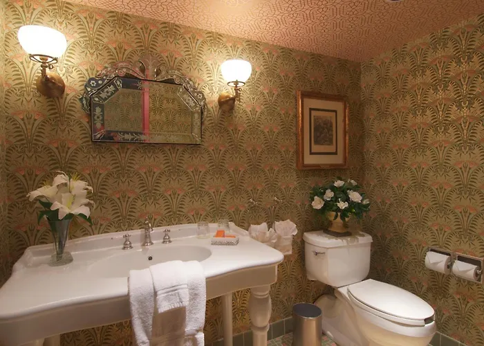 Woodcliff Hotel And Spa