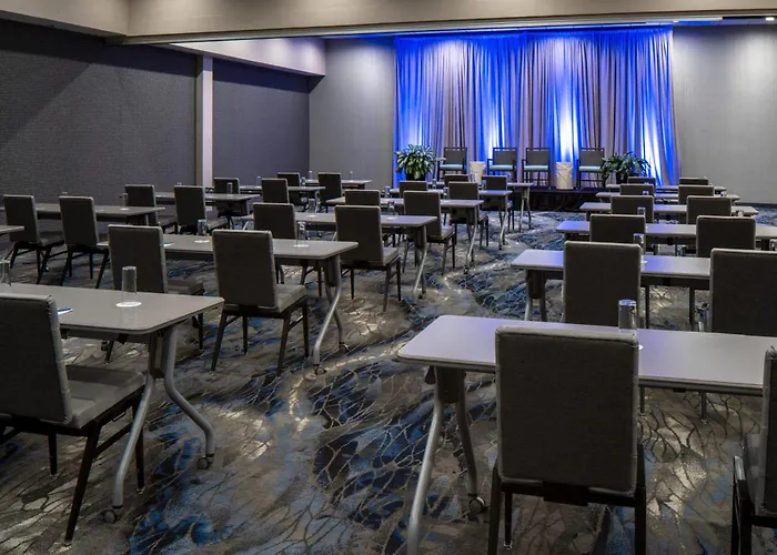 Fairfield Inn & Suites By Marriott Charlotte Uptown