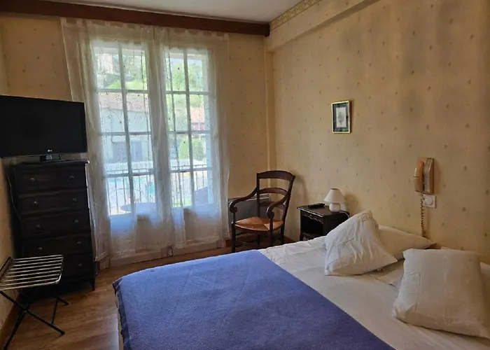 Hostellerie De La Poste