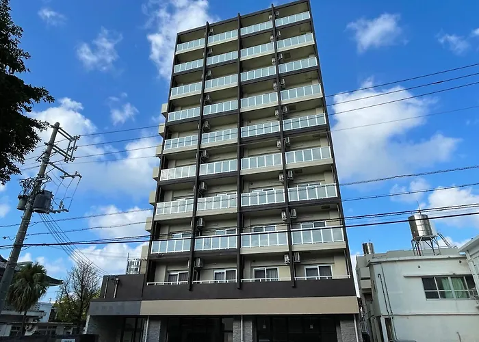 New Normal Hotel In Naminoue ニューノーマルホテルイン波の上