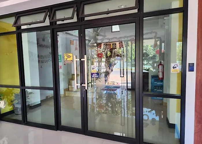 Mongnon Hotel โรงแรมมองนอน อุดรธานี