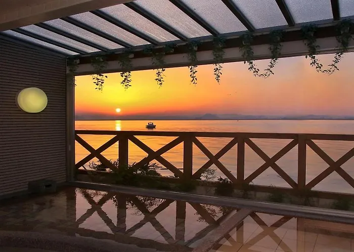 国家公務員共済組合連合会びわこ保養所（Kkrホテルびわこ）
