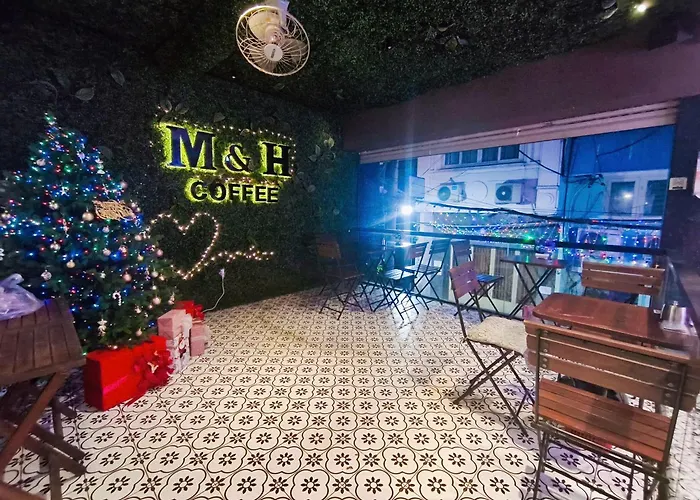 M&H Hotel