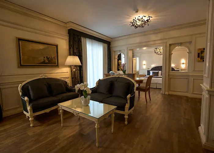 Tritone Luxury Hotel Thermae & Spa