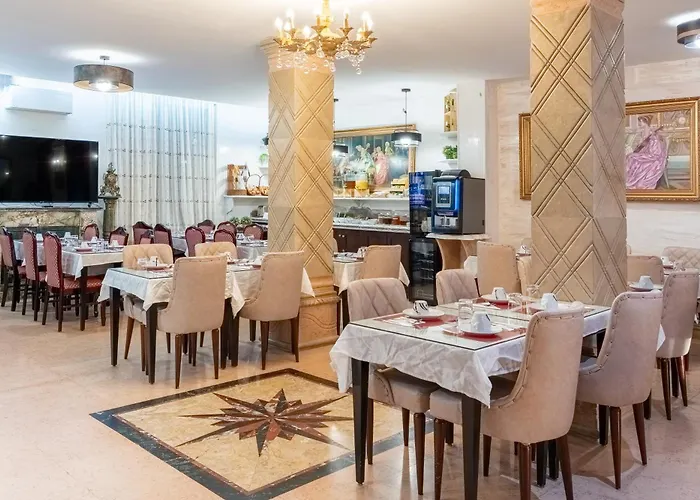 HOTEL ROYAL Paris Ivry
