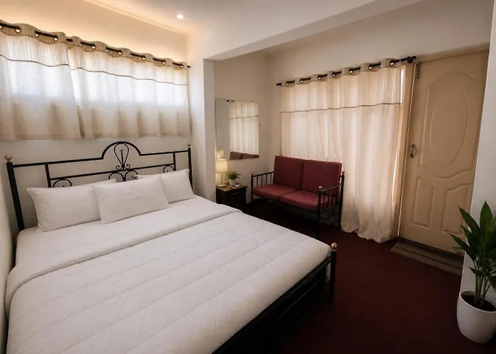 Highlander Inn Skardu