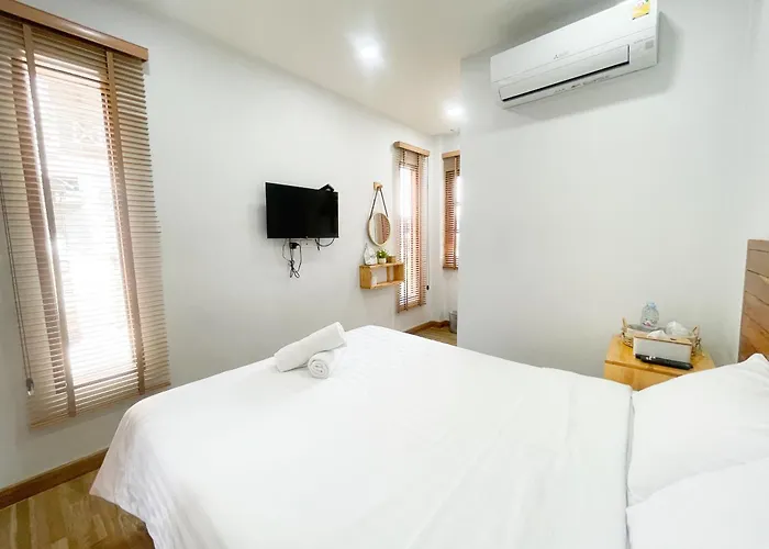 จันทร์มีสุข เชียงคาน
